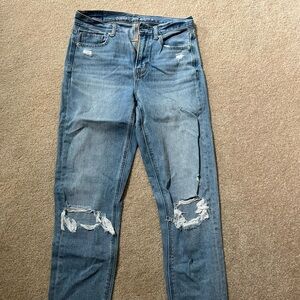American eagle mom jeans